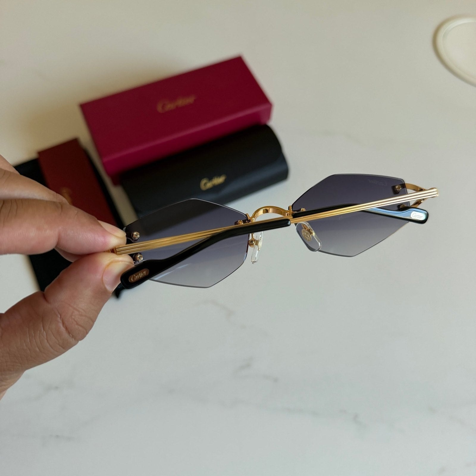 Image of Cartier - sunglasses במלאי דגם מספר 8