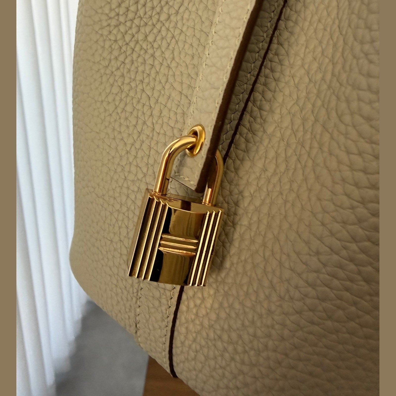 Image of Hermès Picotin 18 במלאי אפור עם זהב