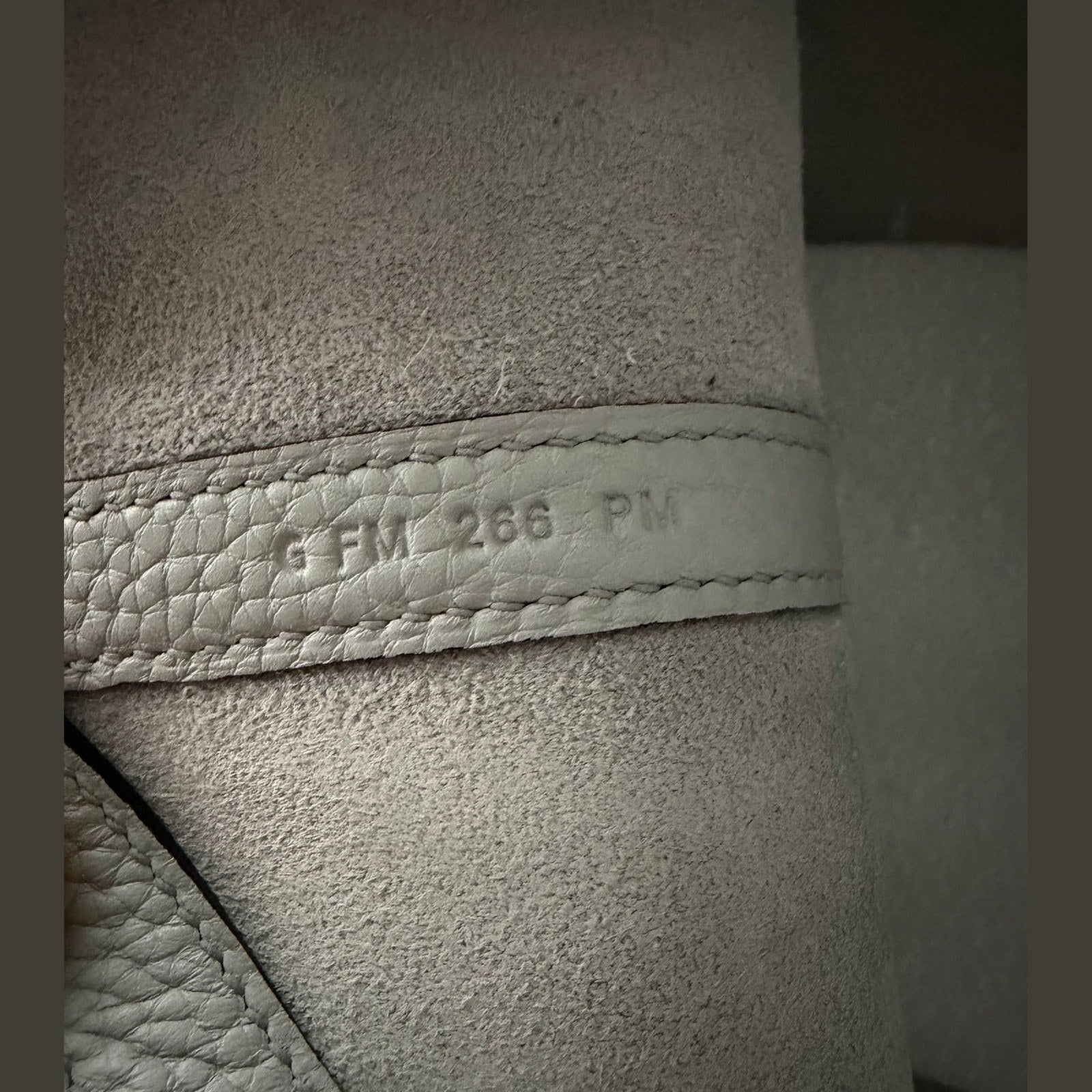 Image of Hermès Picotin 18 במלאי אפור עם כסף