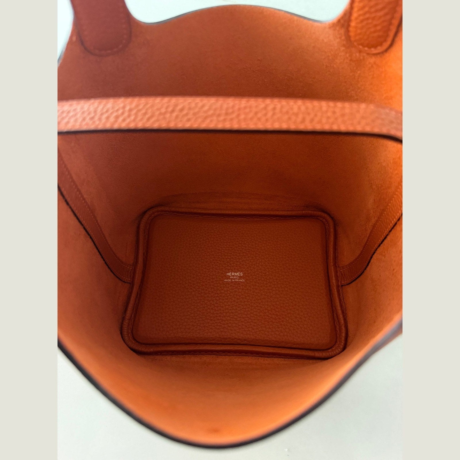 Image of Hermès Picotin 18  כתום עם זהב במלאי