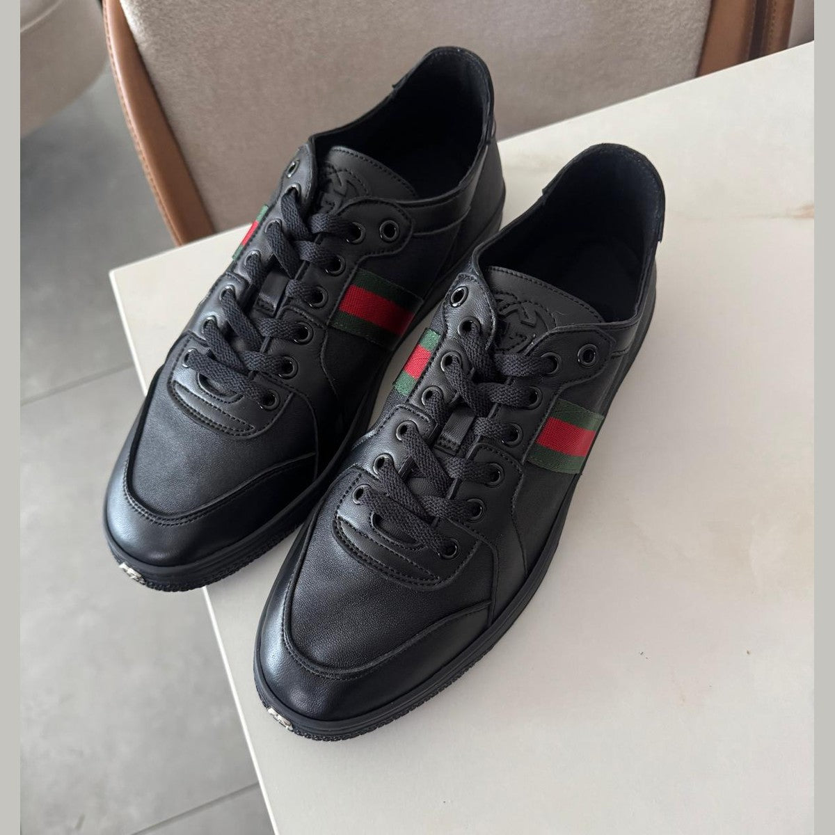 Image of gucci סניקרס לגבר במלאי
