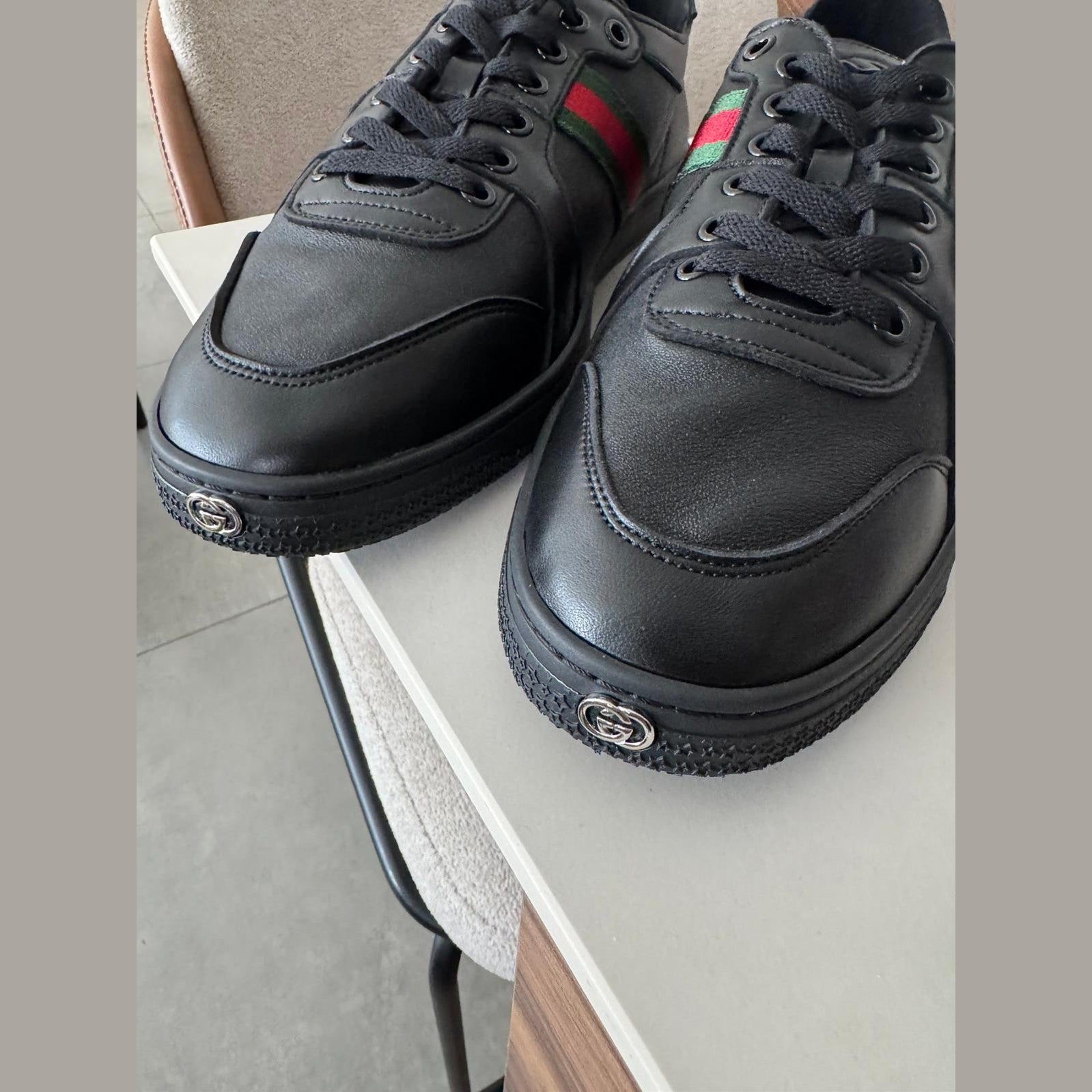 Image of gucci סניקרס לגבר במלאי